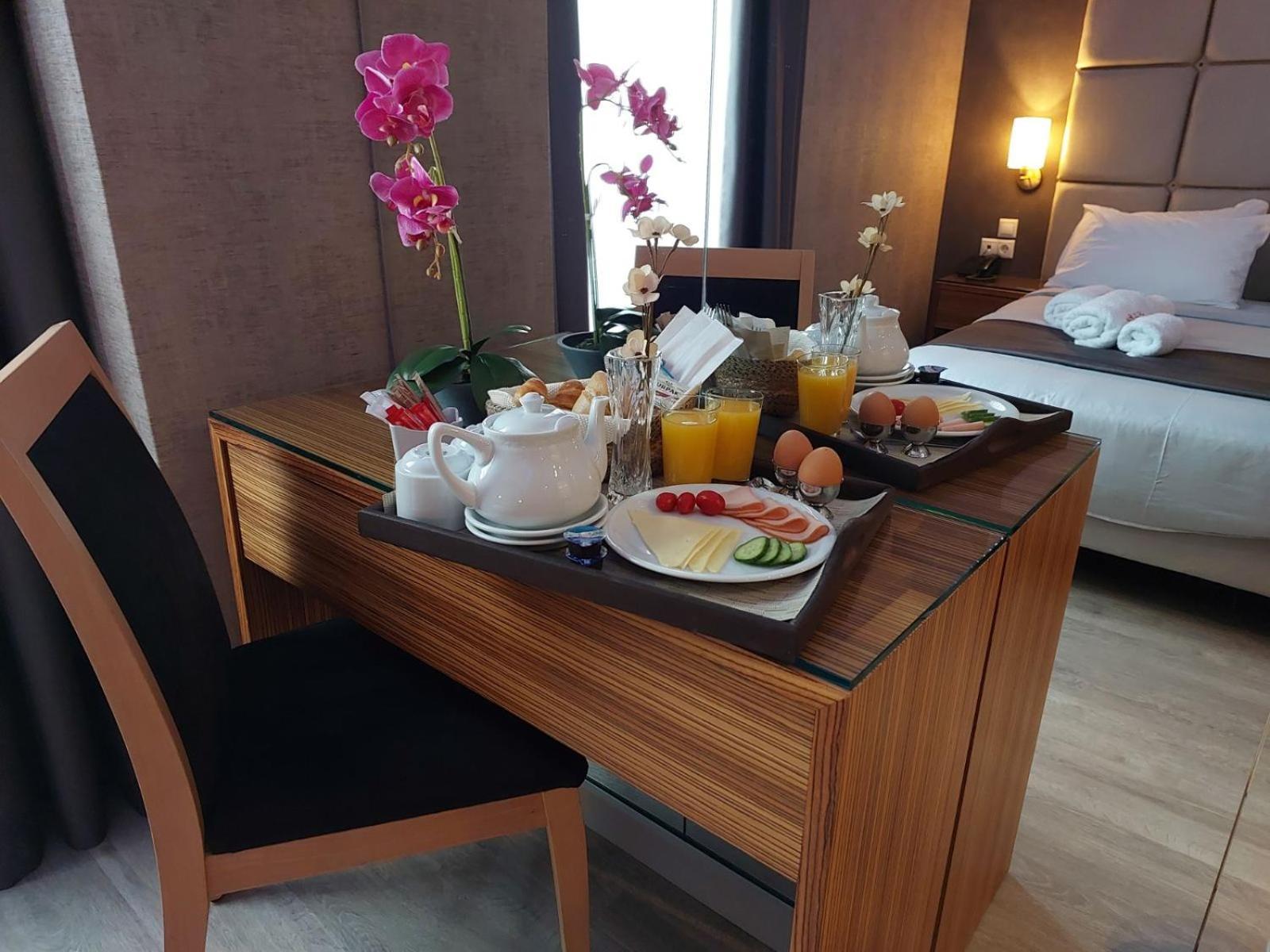 Lacoba Hotel (Adults Only) Atenas Exterior foto